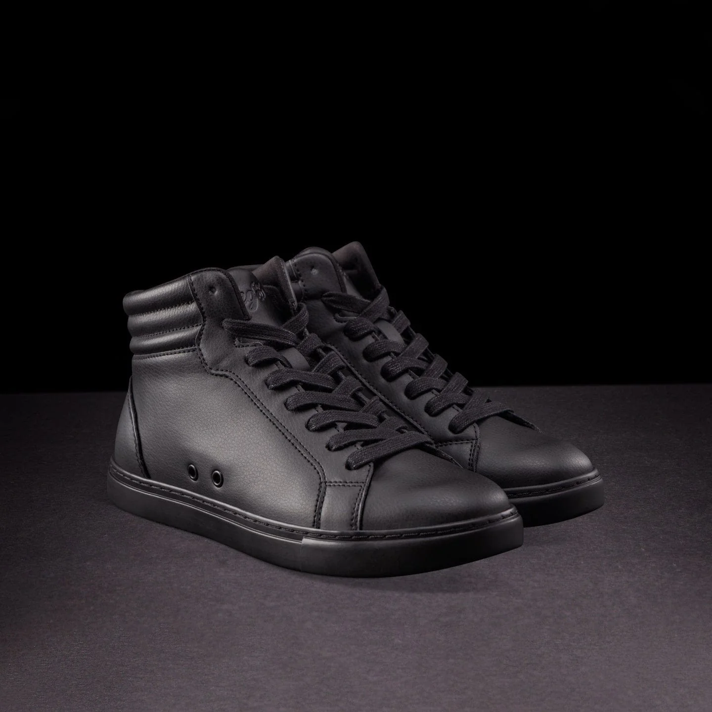 All-black | High-top | Fuego - Image 7