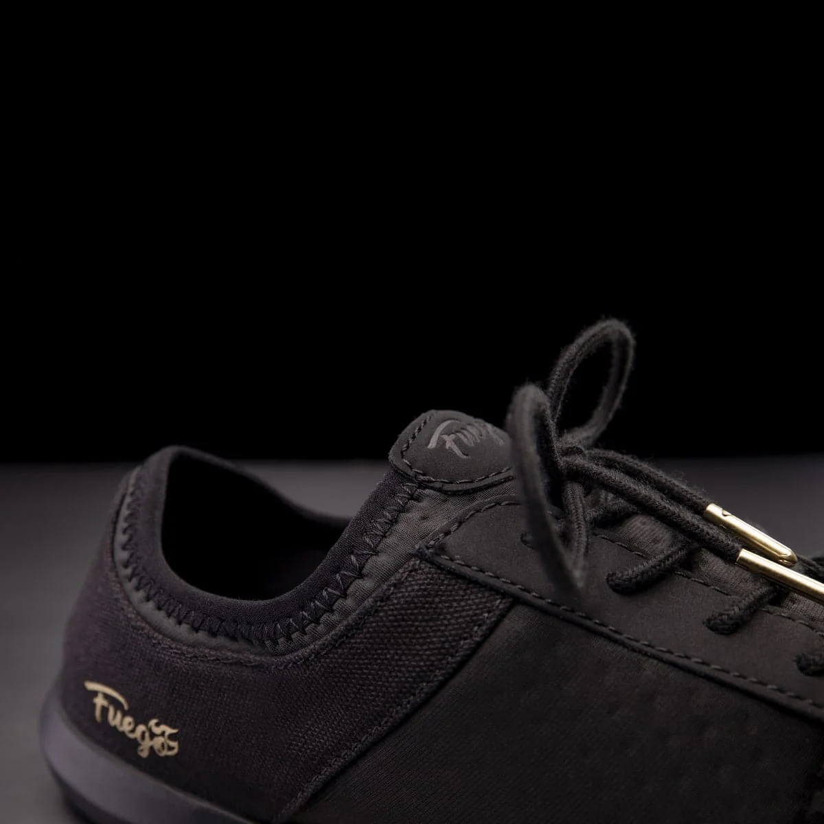 All-black | Split-sole | Fuego - Image 12