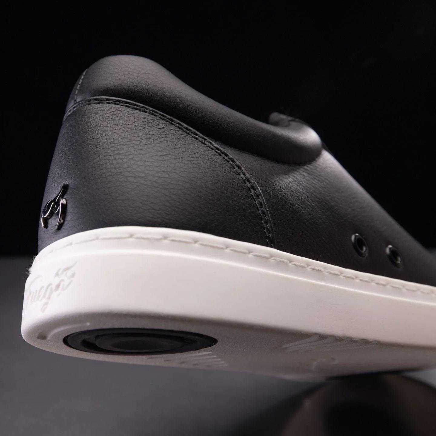Black | Low-top | Fuego - Image 11
