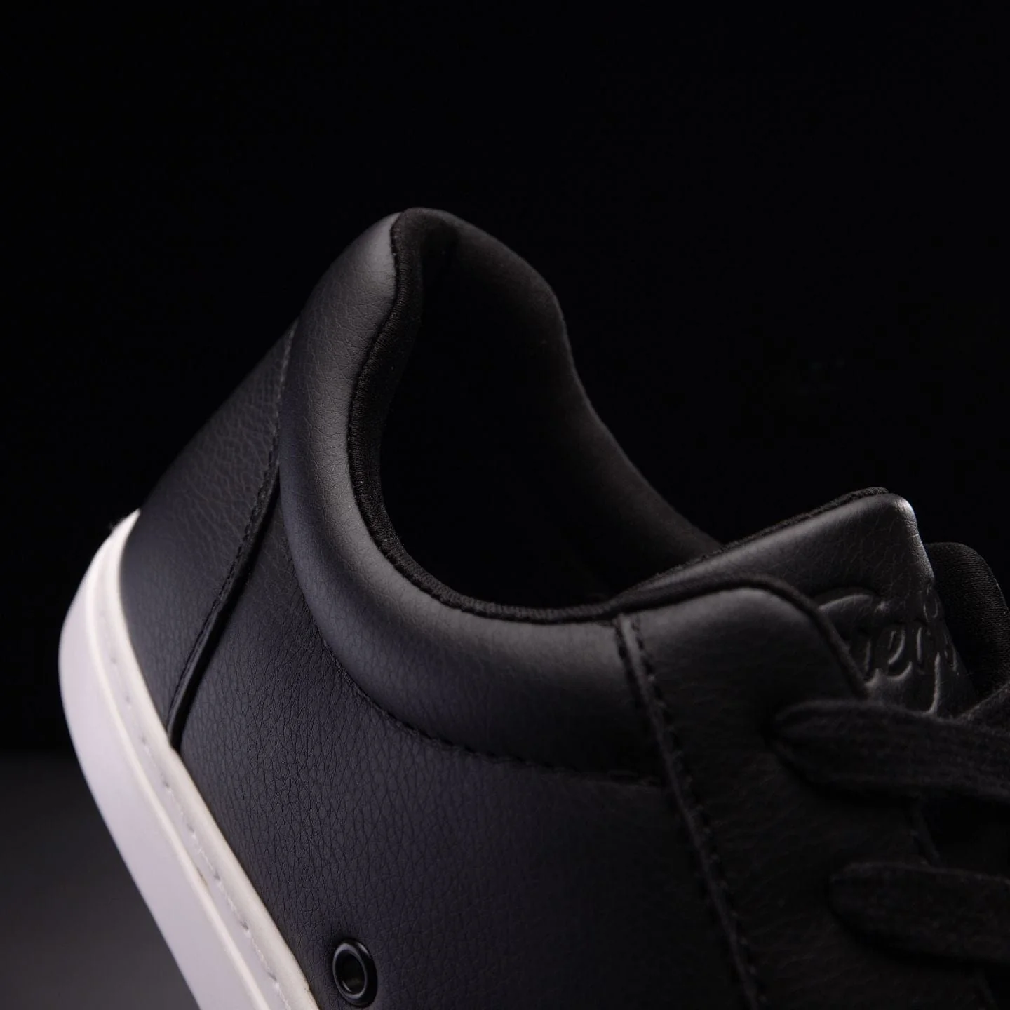 Fuego - Low-Top | Black (In-Store) - Image 6