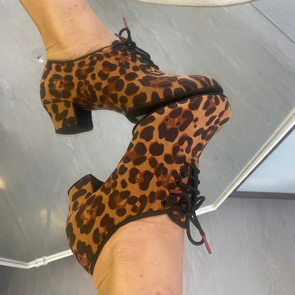 Flex Leopard Print Split Sole Practice Teacher Dance Shoes (Suede Sole) - Image 5