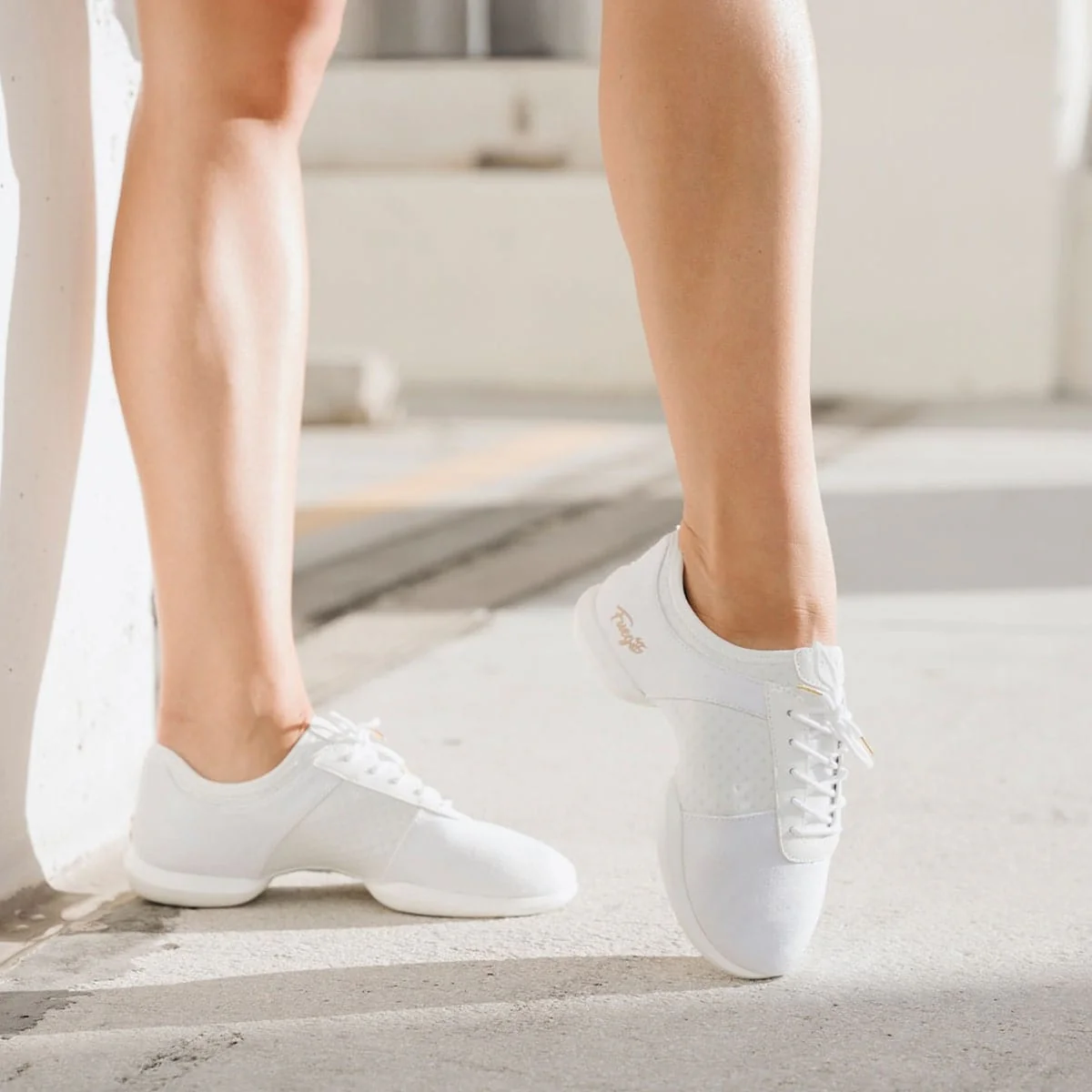 White | Split-sole | Fuego - Image 3